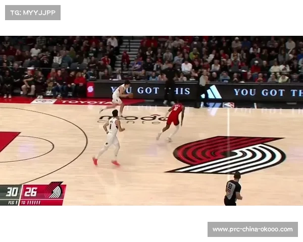 NBA常规赛：开拓者103-102险胜火箭，杨瀚森替补贡献3分